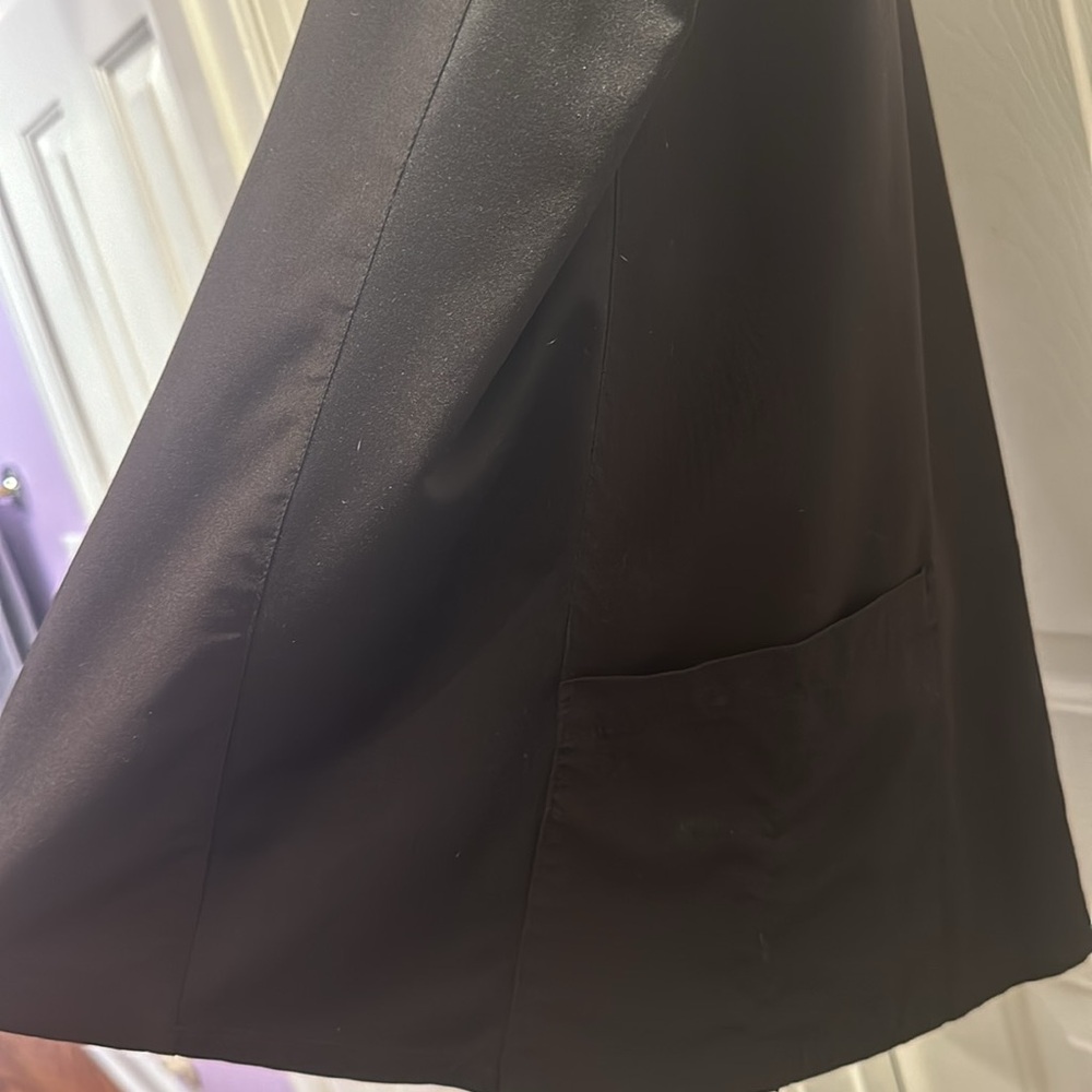 Black Scrub Top - Picture 3 of 3